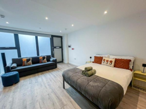 Sleek Studio Flat near Highbury & Islington station